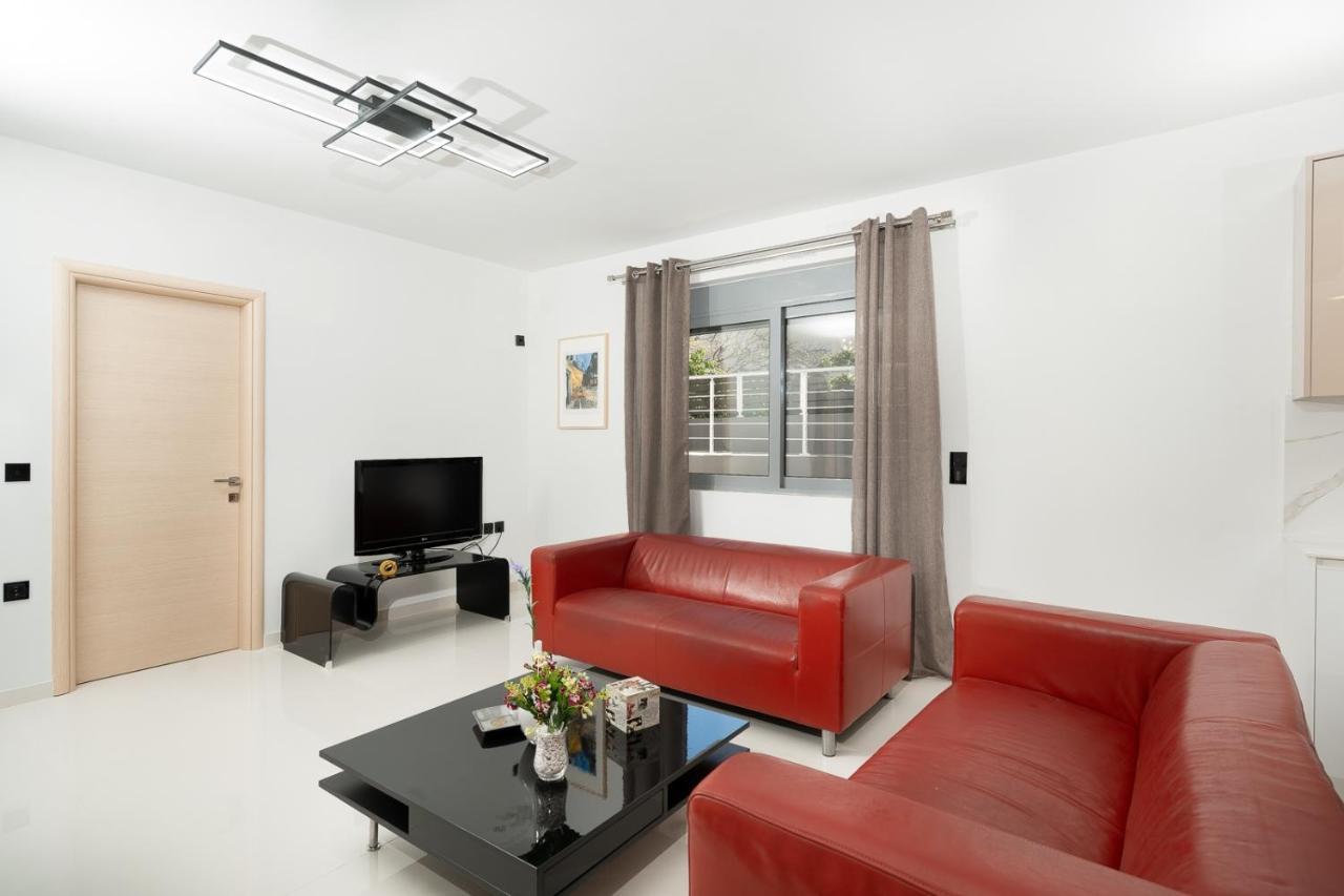 Mtc-an By The Sea And Airport Apartment Porto Rafti