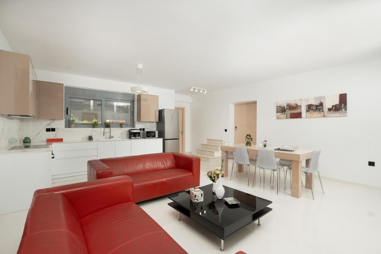 Apartment Mtc-an By The Sea And Airport *
